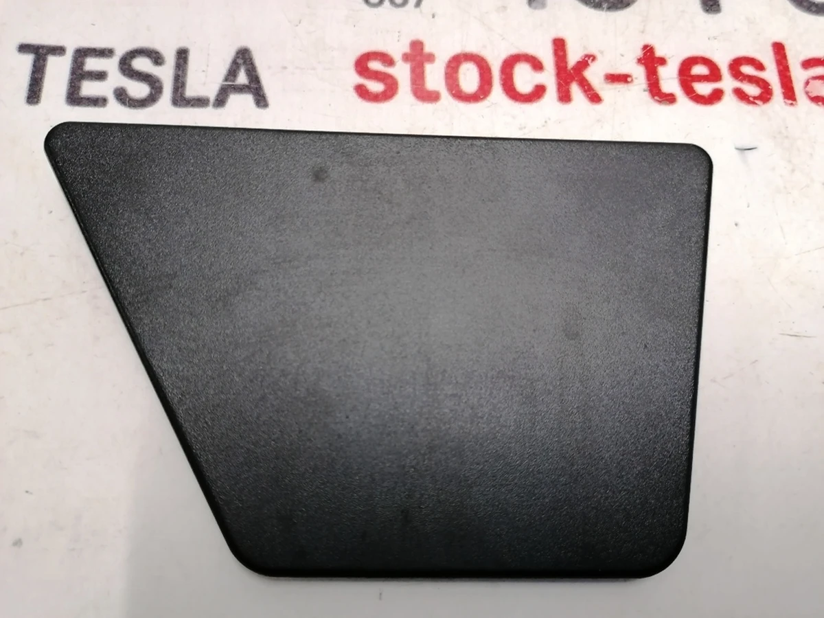 9 Накладка стойки B наружная правая нижний пластик Tesla model 3 1100088-00-D