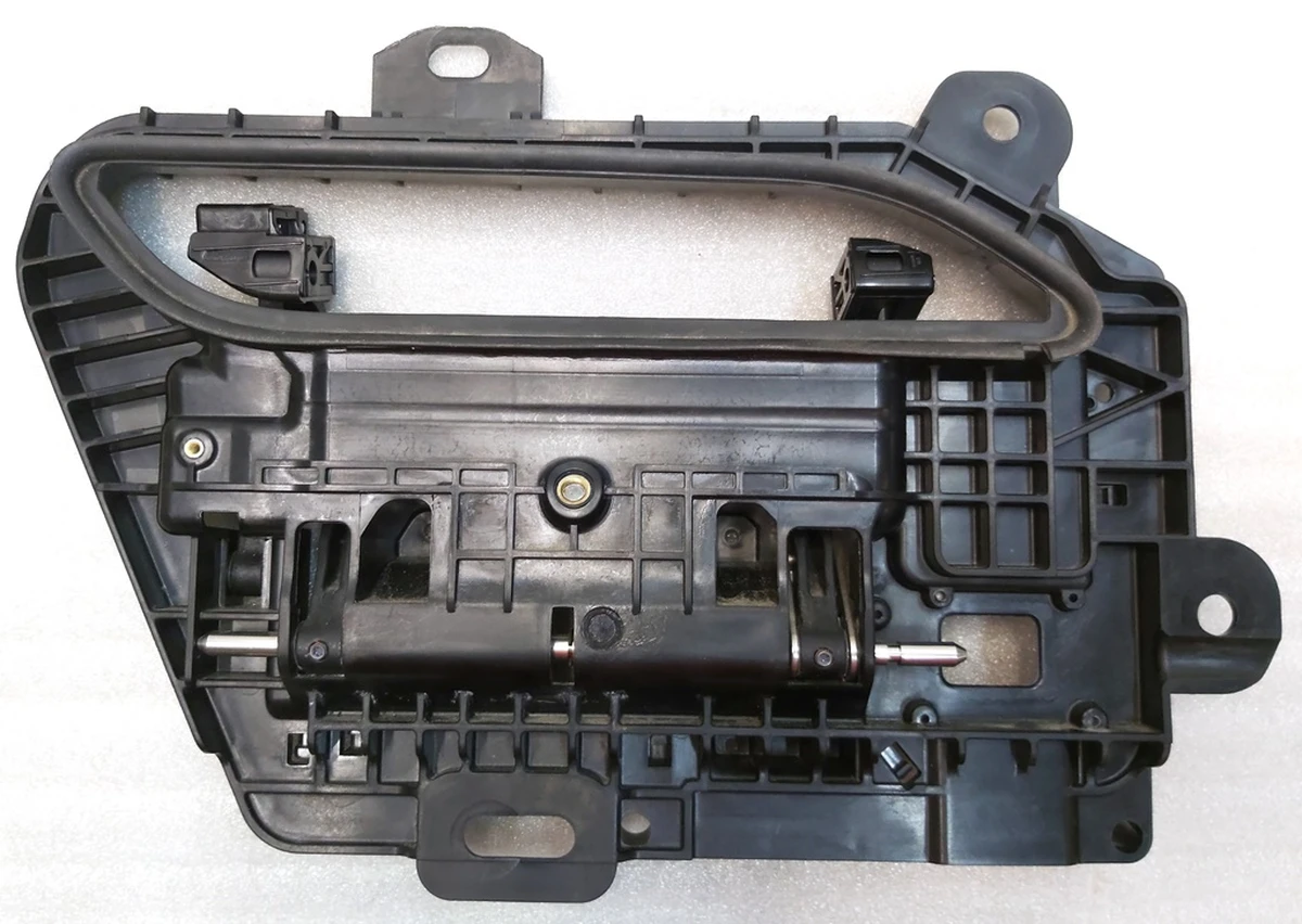 5 EXT HANDLE, RH, GEN3, NO GRIP, SVC GEN 3 partially assembled Tesla model S REST 1100300-S0-A