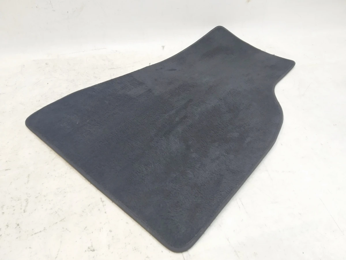 2 Replacement OE Carpet Mats [LHD] - front only - PART (damaged) Tesla model X 1100517-00-С