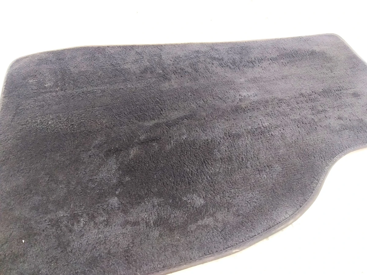 2 Replacement OE Carpet Mats [LHD] - front only - PART (damaged) Tesla model X 1100517-00-С