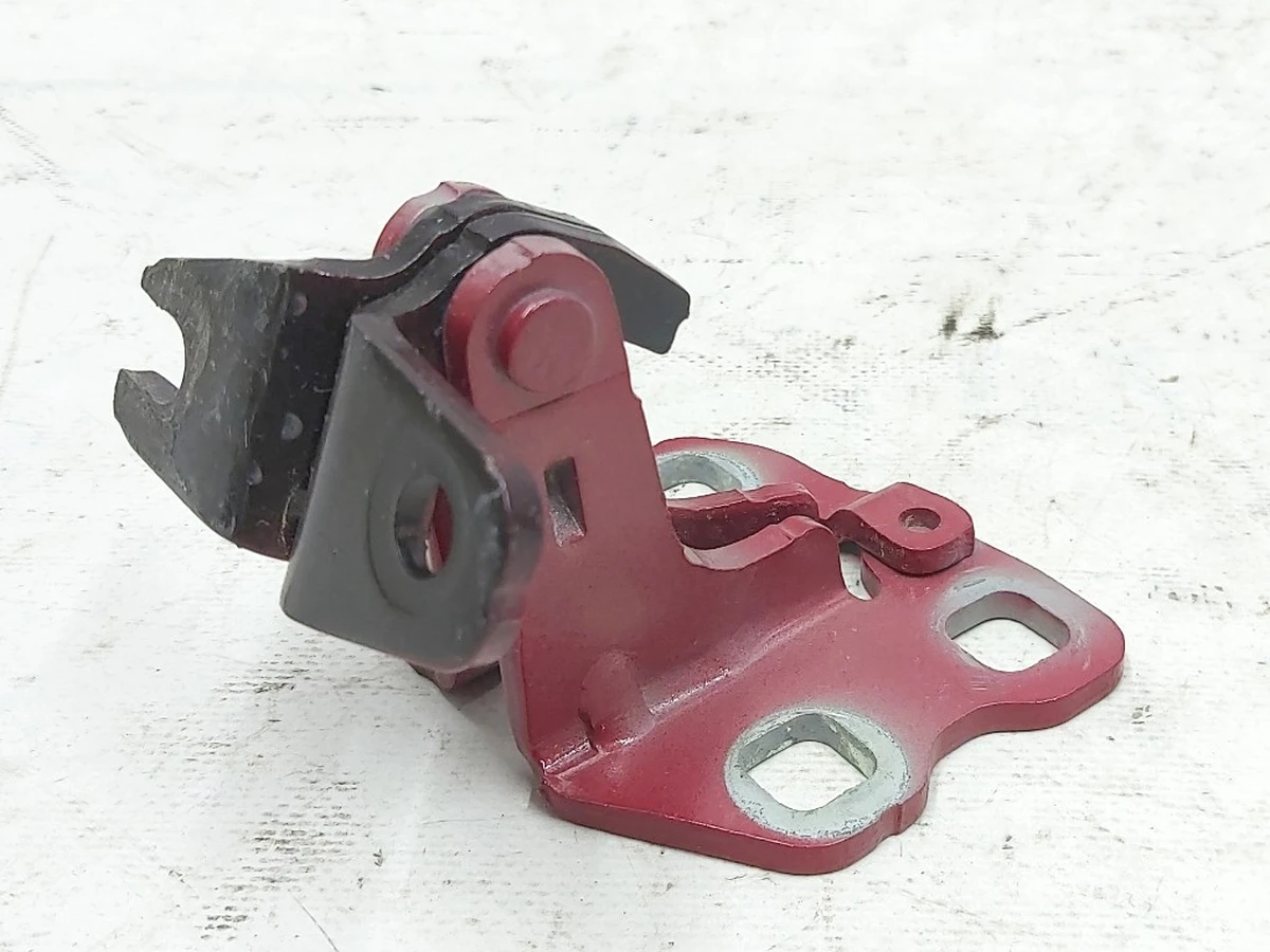 3 Петля двері передньої правої верхня PPMR Tesla model 3 1101034-00-F