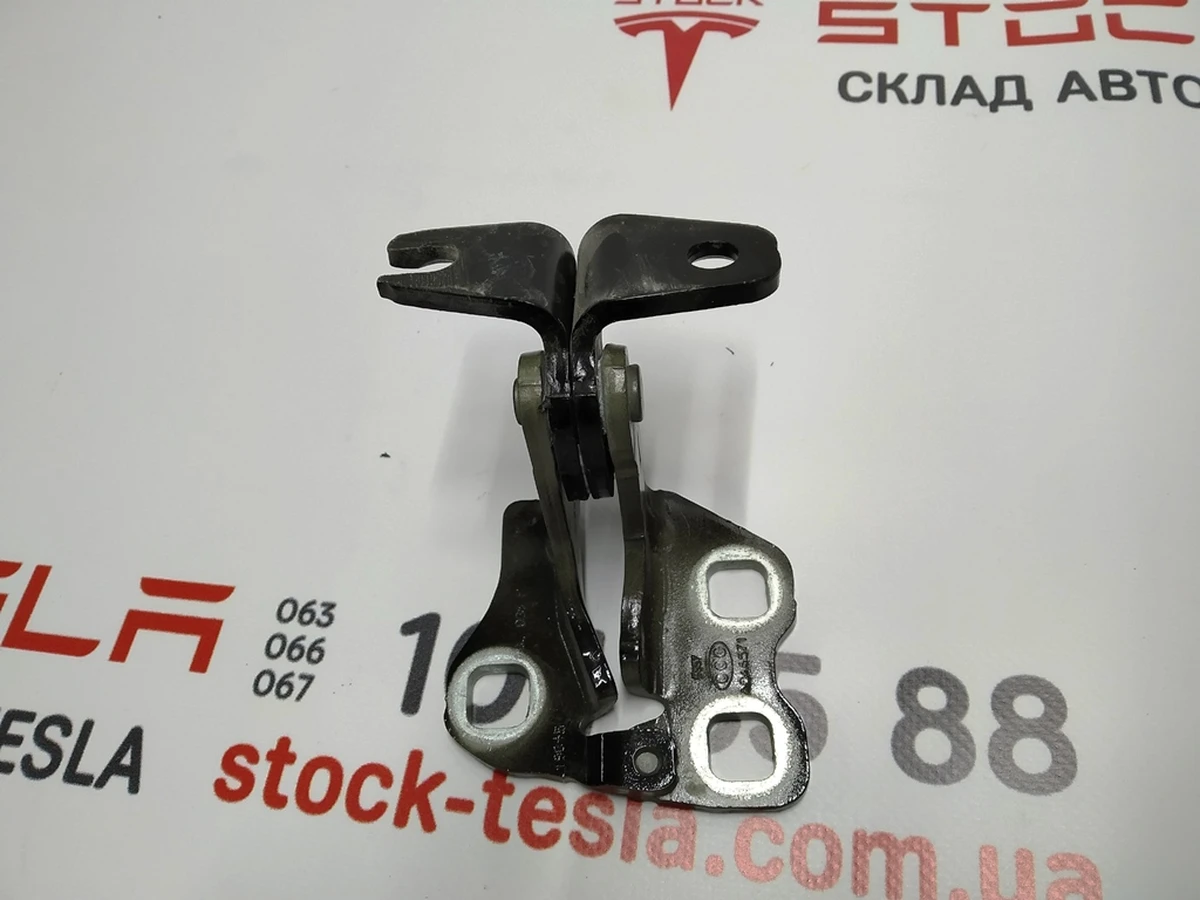 3 Door hinge front left upper PBSB Tesla model 3 1101035-00-F