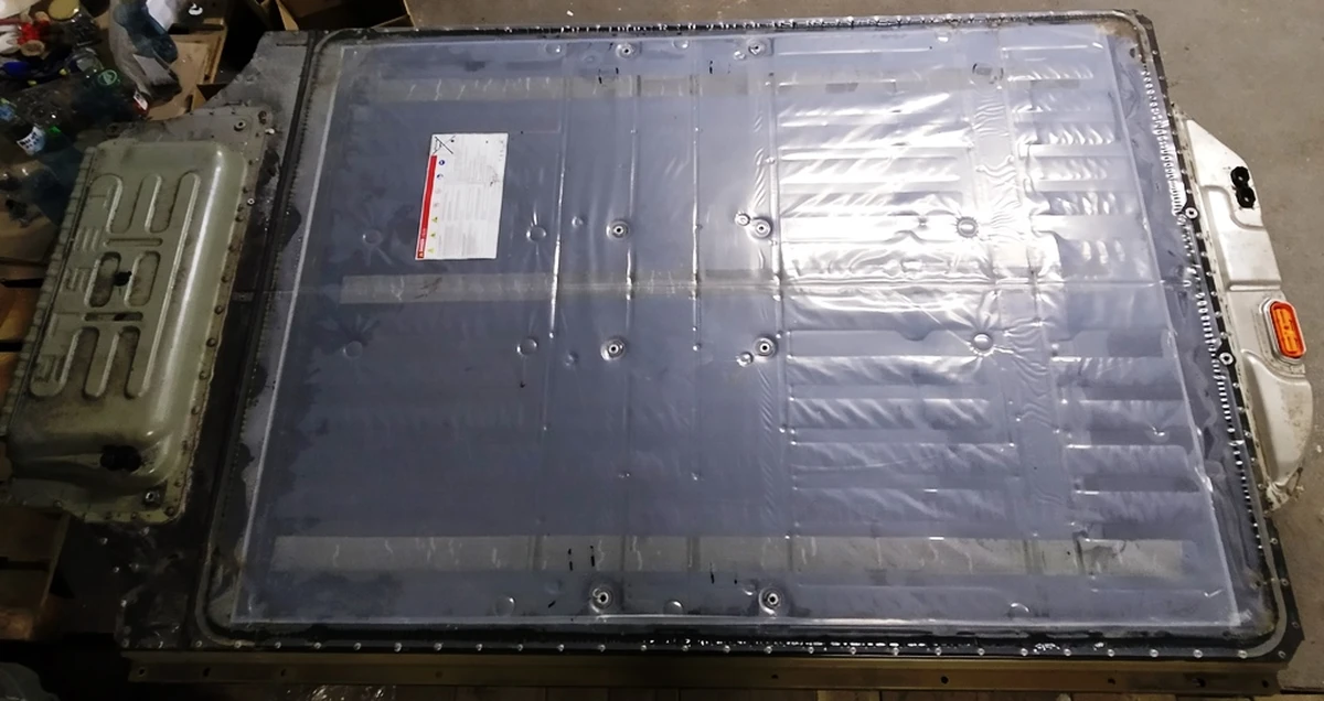 1 Основна батарея некондиція 75 kWh SX Tesla model S REST, Tesla model X 1106362-01-B