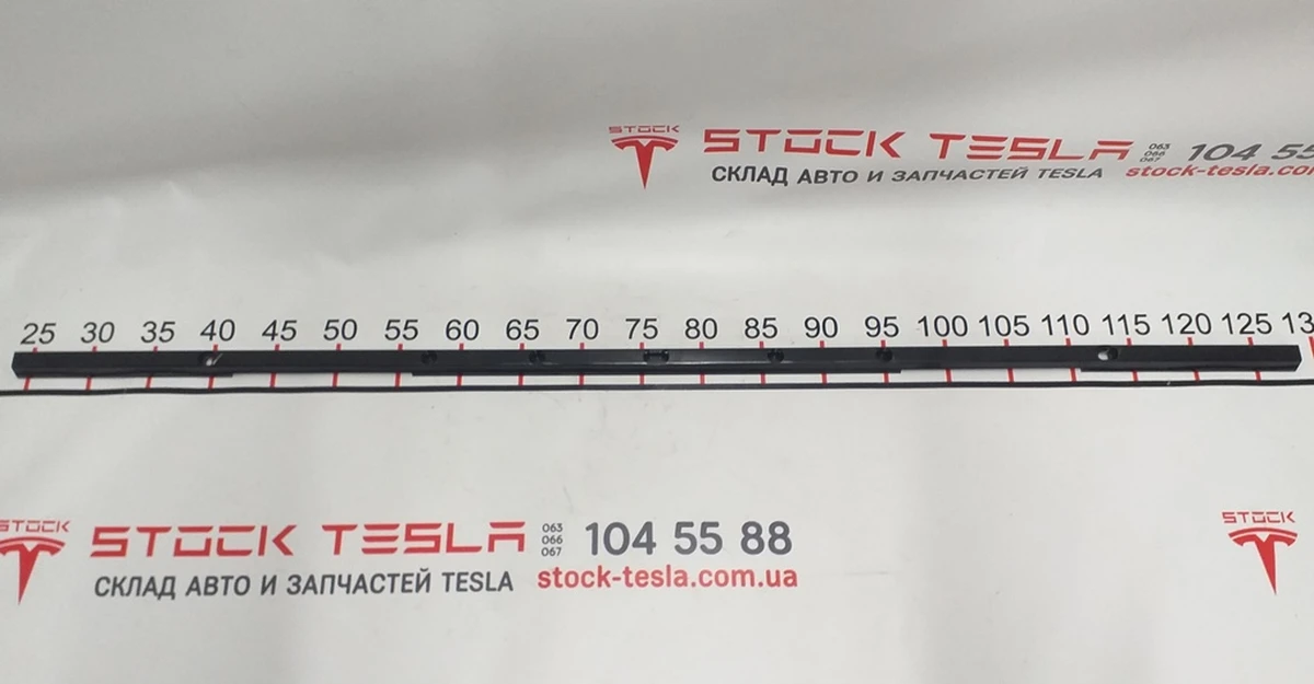 Планка прижимная металлического листа основной батареи Tesla model S REST, Tesla model X 1101082-00-P