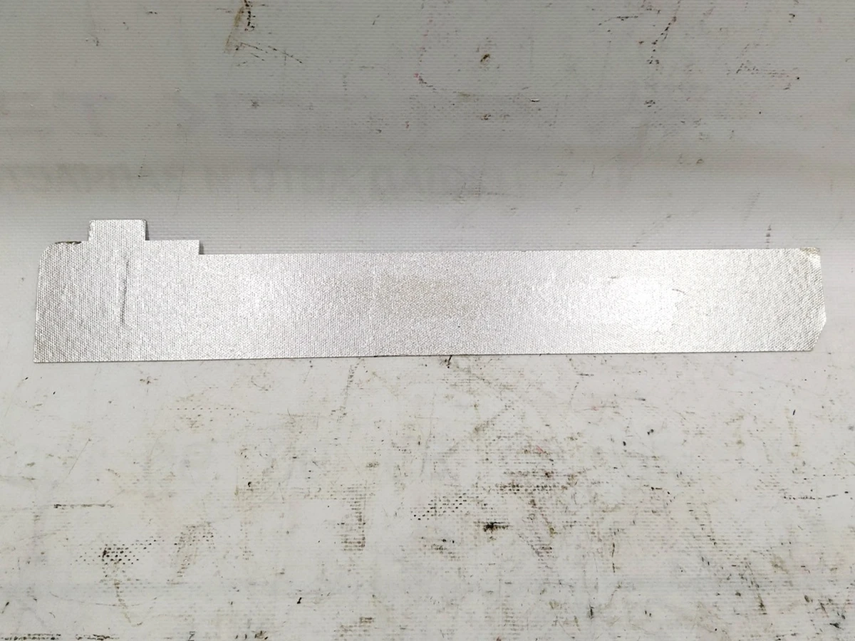 Пластина-ізолятор текстолітова основної батареї фігурна Tesla model S REST 1101082-00-O