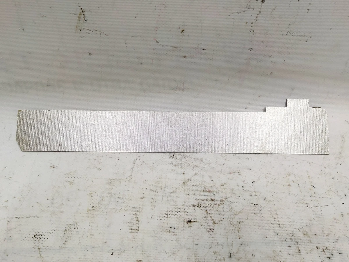 Пластина-ізолятор текстолітова основної батареї фігурна Tesla model S REST 1101082-00-O