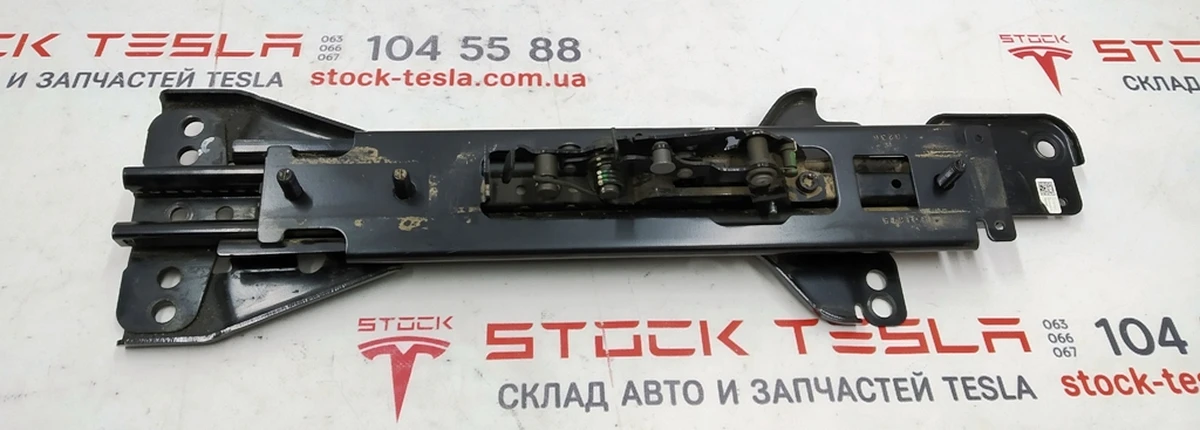 2 Салазка подвійного лівого/одинарного правого сидіння 2-го ряду права в зборі Tesla model X 3123713-03-A