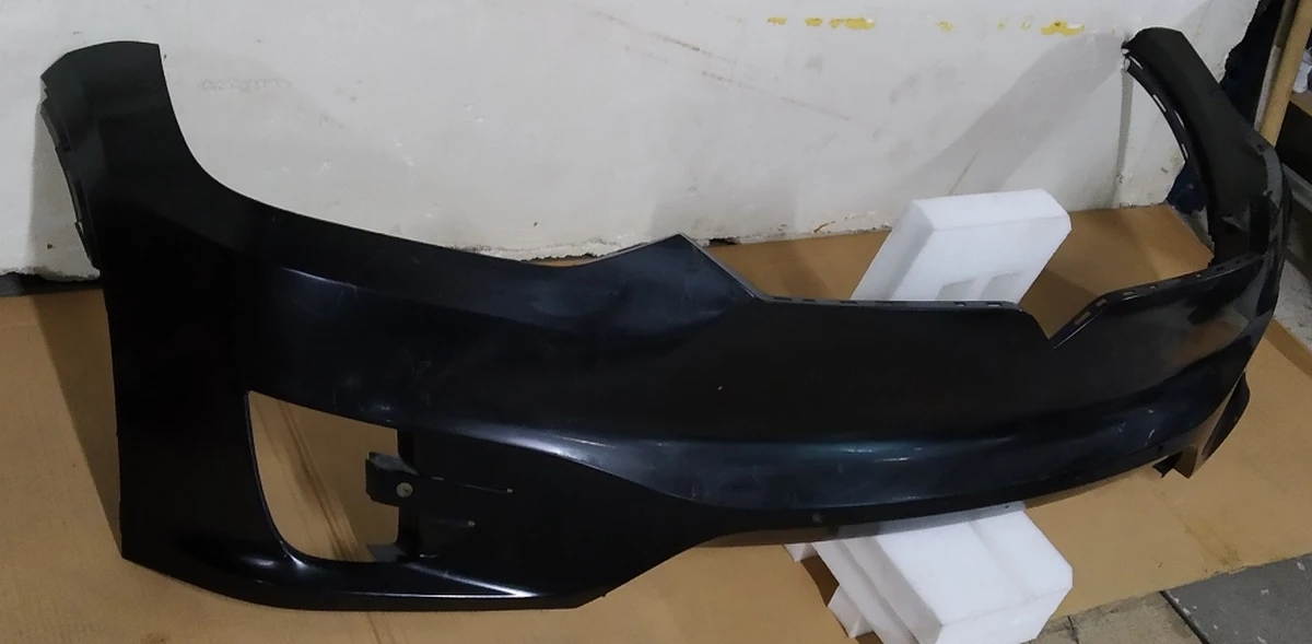 1 Бампер передній (AUTOPILOT) OBSIDIAN BLK у зборі з кронш. кріп. парктроників та протитум. фар (дрібні подряпини) Tesla model X 1091879-S1-A