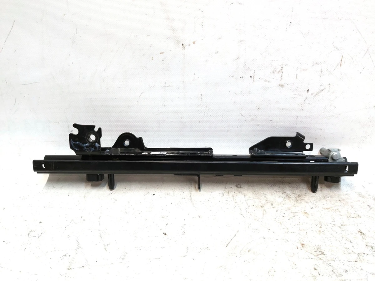 12 Салазка сиденья 1-го ряда правая в сборе некондиция Tesla Model 3, Model Y 1107103