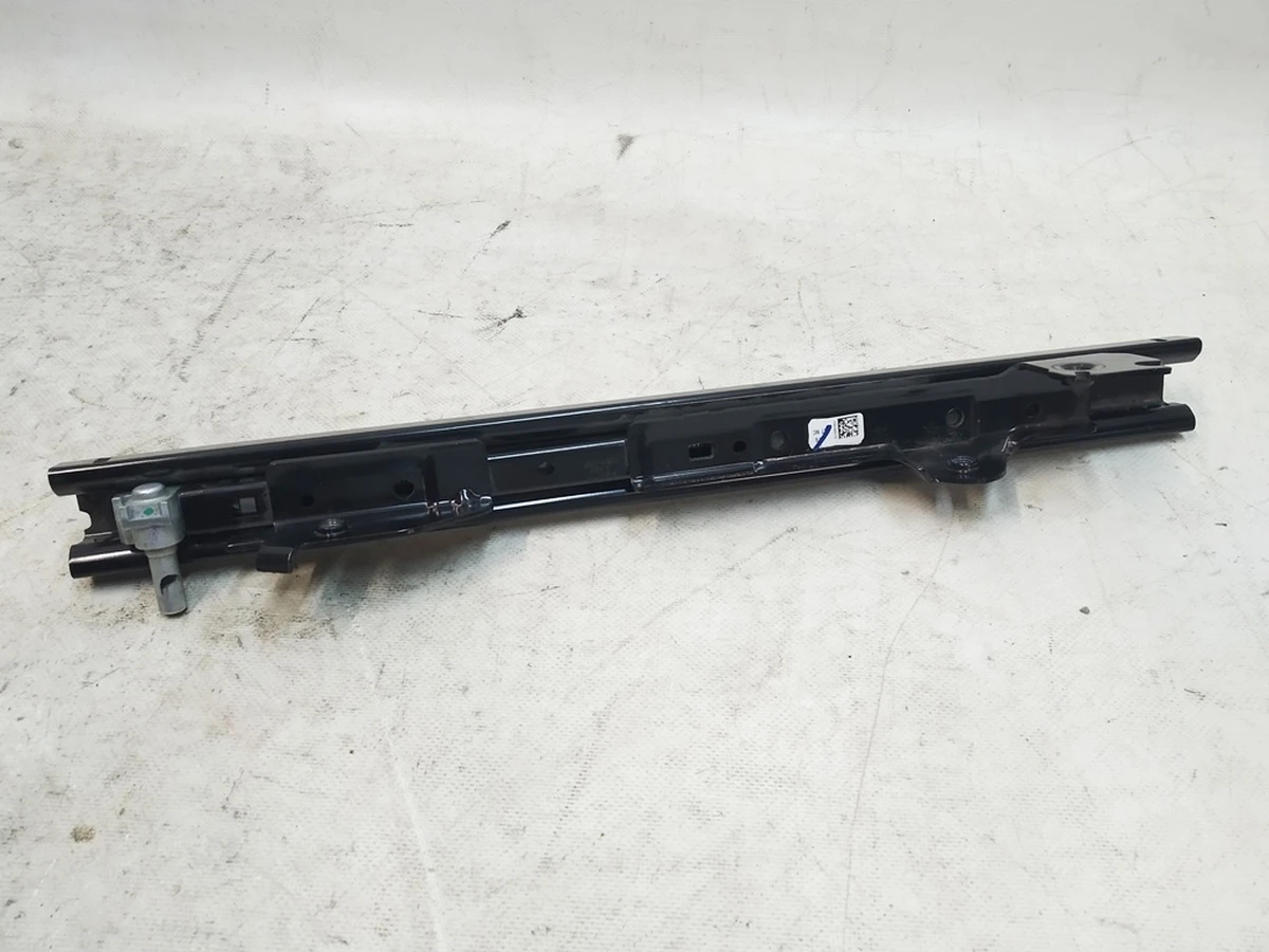 12 Driver's / passenger's seat sled, right Tesla Model 3, Model Y 1107103