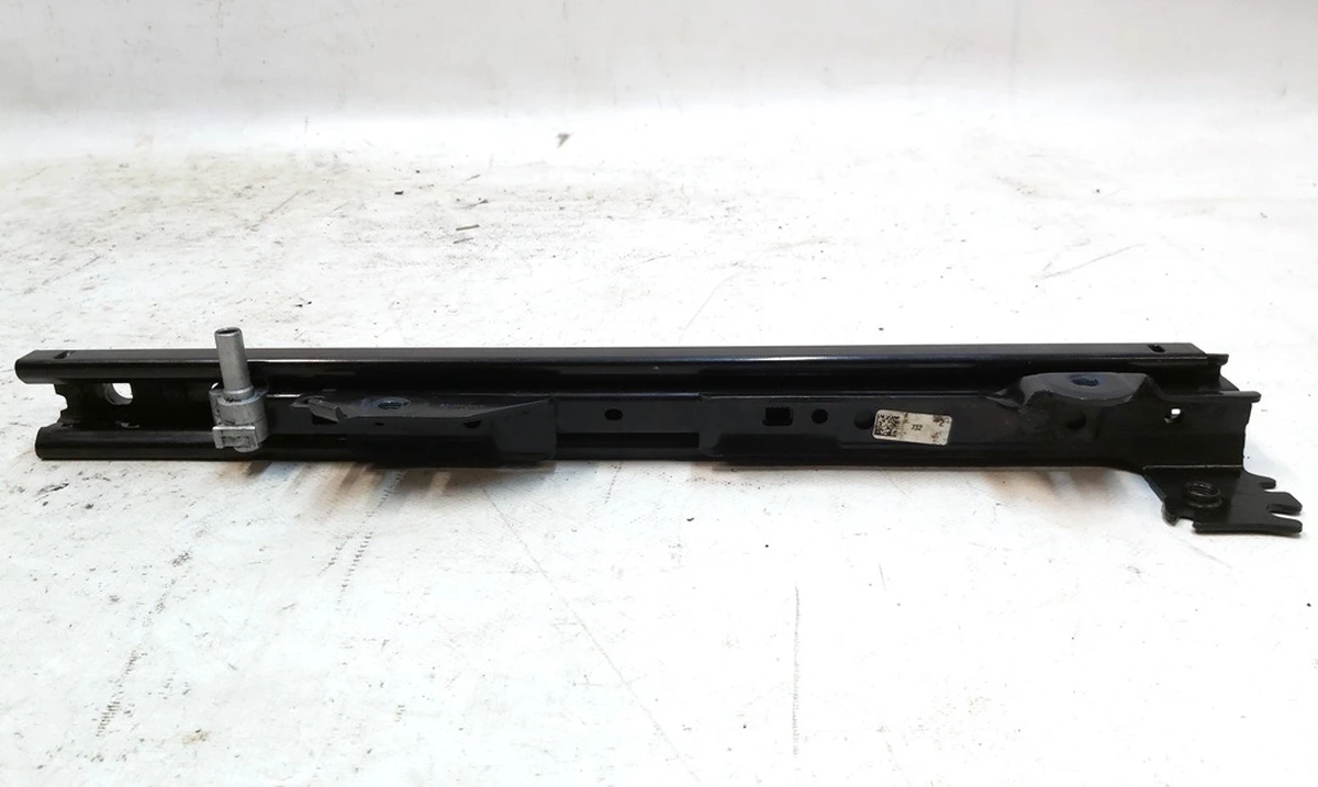 12 Салазка сидіння водійського/пасажирського ліва в зборі з пошкодженням Tesla model 3, model Y 1107103-00-H