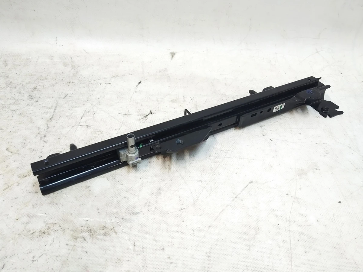 12 Салазка сидіння водійського/пасажирського ліва в зборі Tesla Model 3, Model Y 1107103