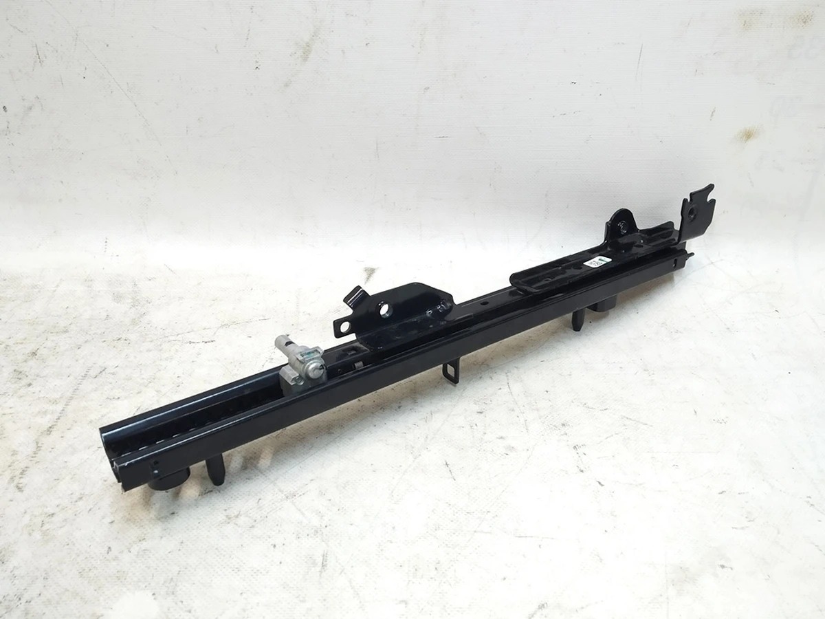 12 Салазка сидіння водійського/пасажирського ліва в зборі Tesla Model 3, Model Y 1107103