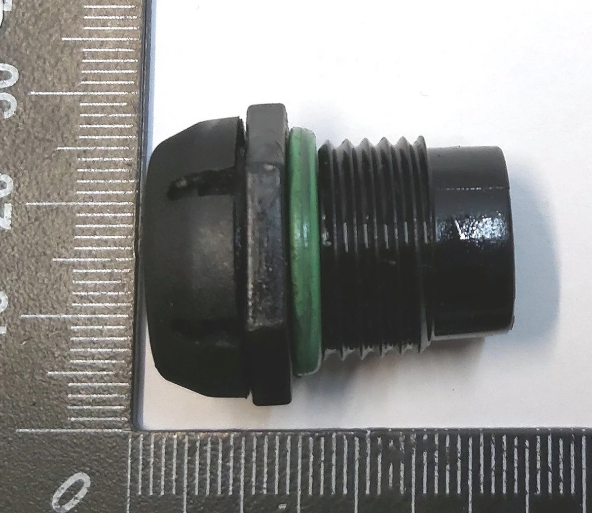 13 Сапун редуктора двигуна 3DU Tesla model 3 1101758-00-A