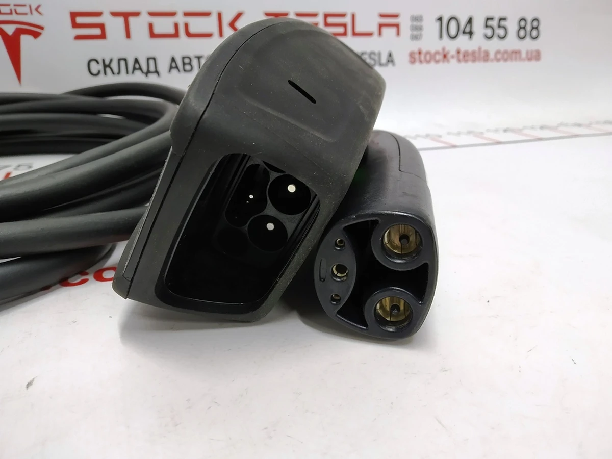 1 Universal mobile charger 32A GEN2 Tesla model S X 1101789-00-H
