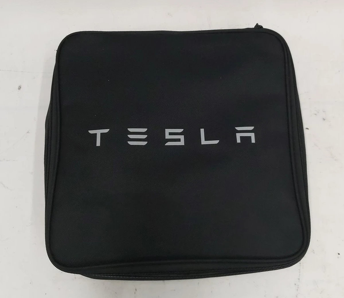 1 Універсальний мобільний зарядний пристрій 32A GEN2 з чохлом Tesla model S, model REST, model X, model 3, model Y 1101789-00-J