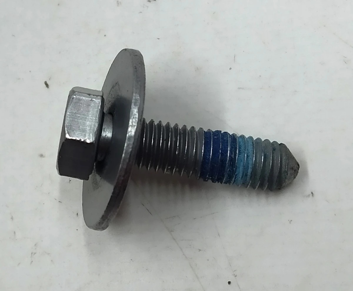 Болт кронштейна кріплення скла двері M8x28, STL [109], ZNNI, TC, ADH Tesla model 3 1101805-00-B