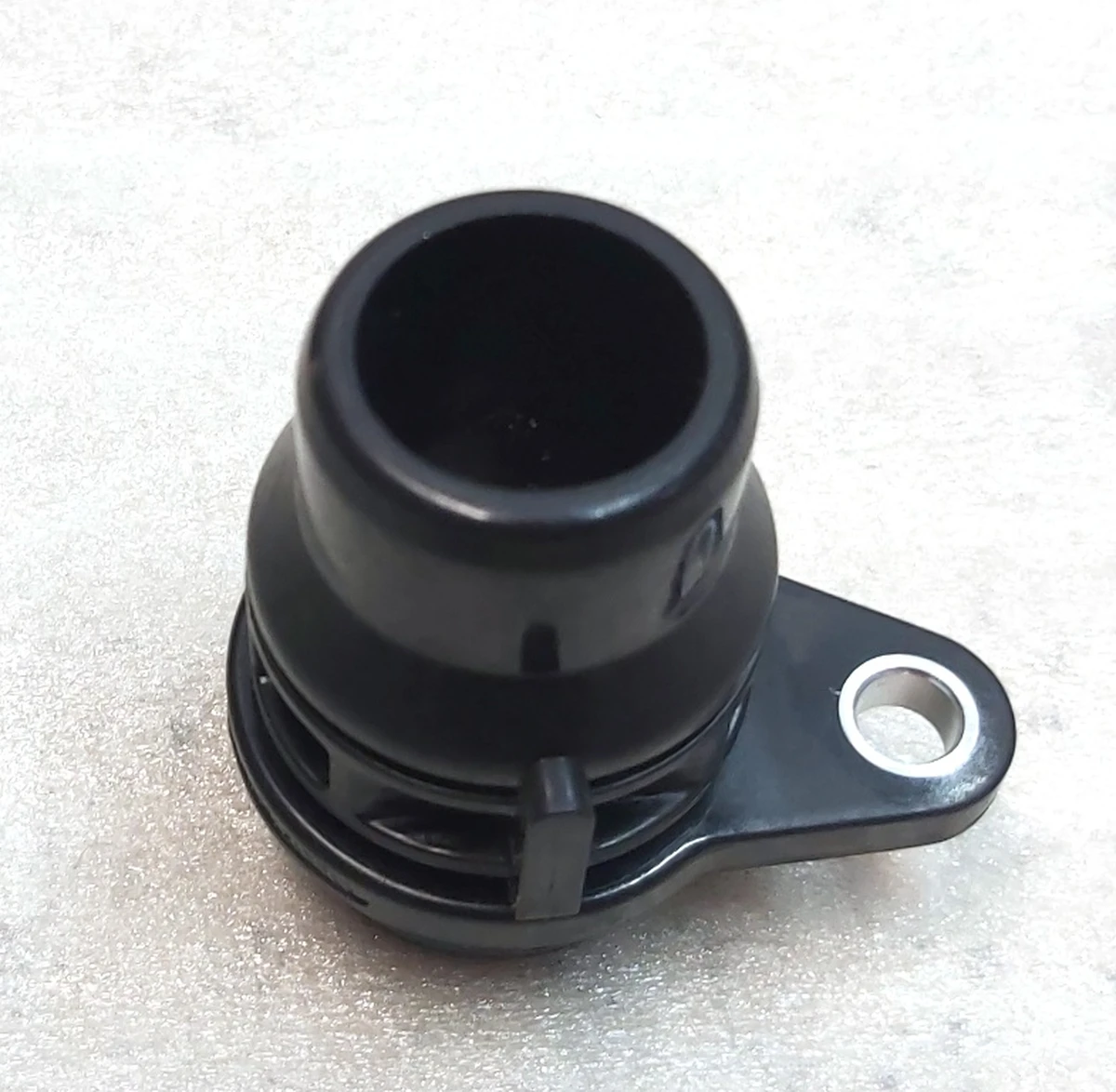 Assembly, Fluid Coupling, Vda-18, Straight Tesla Model 3, Model Y 1102177-00-D