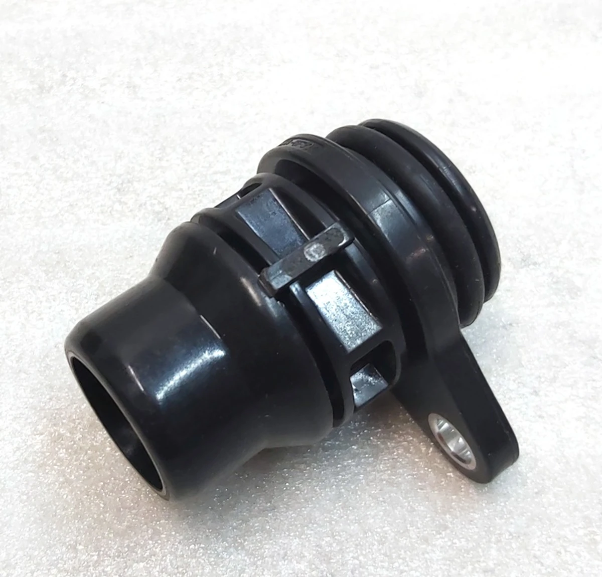 Assembly, Fluid Coupling, Vda-18, Straight Tesla Model 3, Model Y 1102177-00-D