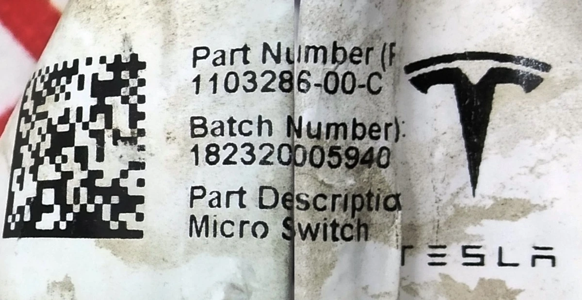 2nd row bottom position sensor 60/40 Tesla model X 3123713-03-A