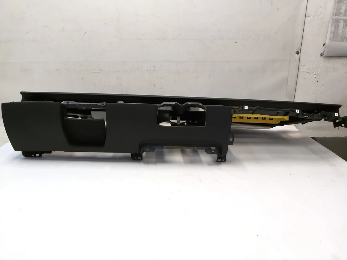 1 Пластиковый каркас инструментальной панели (торпедо) Tesla Model 3, Model Y 1083401-05-O