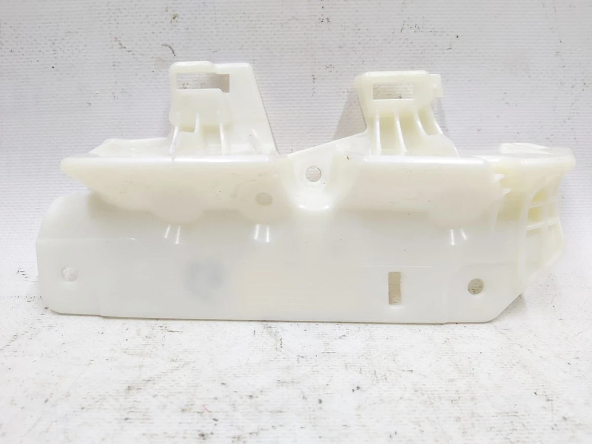 4 Кронштейн стійки B верхній лівий Tesla model 3 1103773-00-I