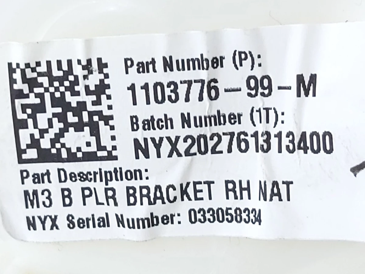 4 M3, UPPER B-PILLAR BRACKET, ASY, RH Tesla model 3 1103776-00-N