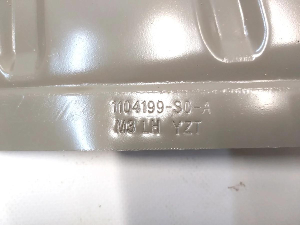 25 Чверть задня ліва бічна кишеня Tesla Model 3 1104199-S0-A 1088464-00-F