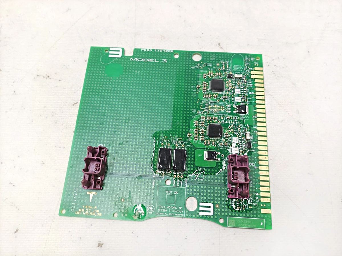 15 Плата PCBA #3 Tesla model 3, model Y 1104208-02-L