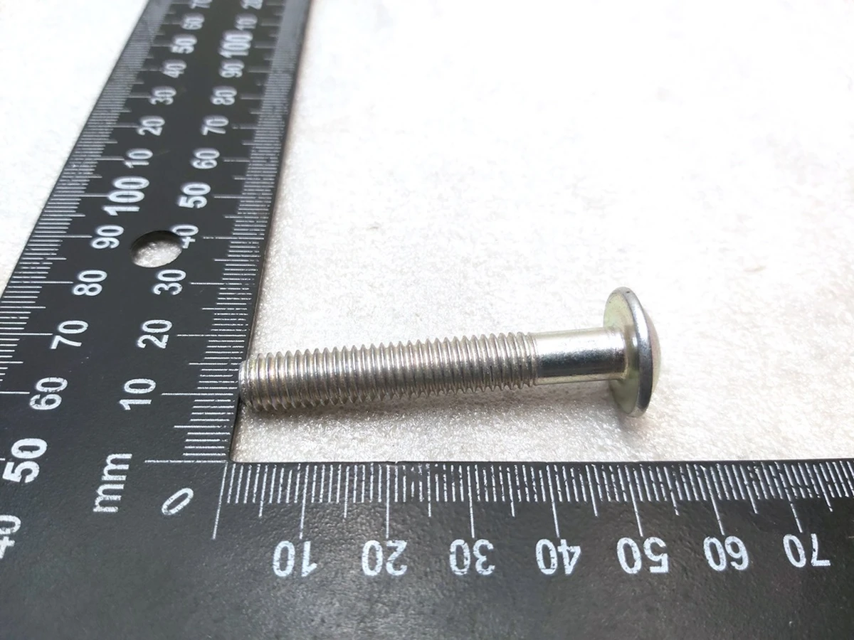 4 Болт PF,M8,50,STL[88],ZN Tesla Model 3 1104659-00-A