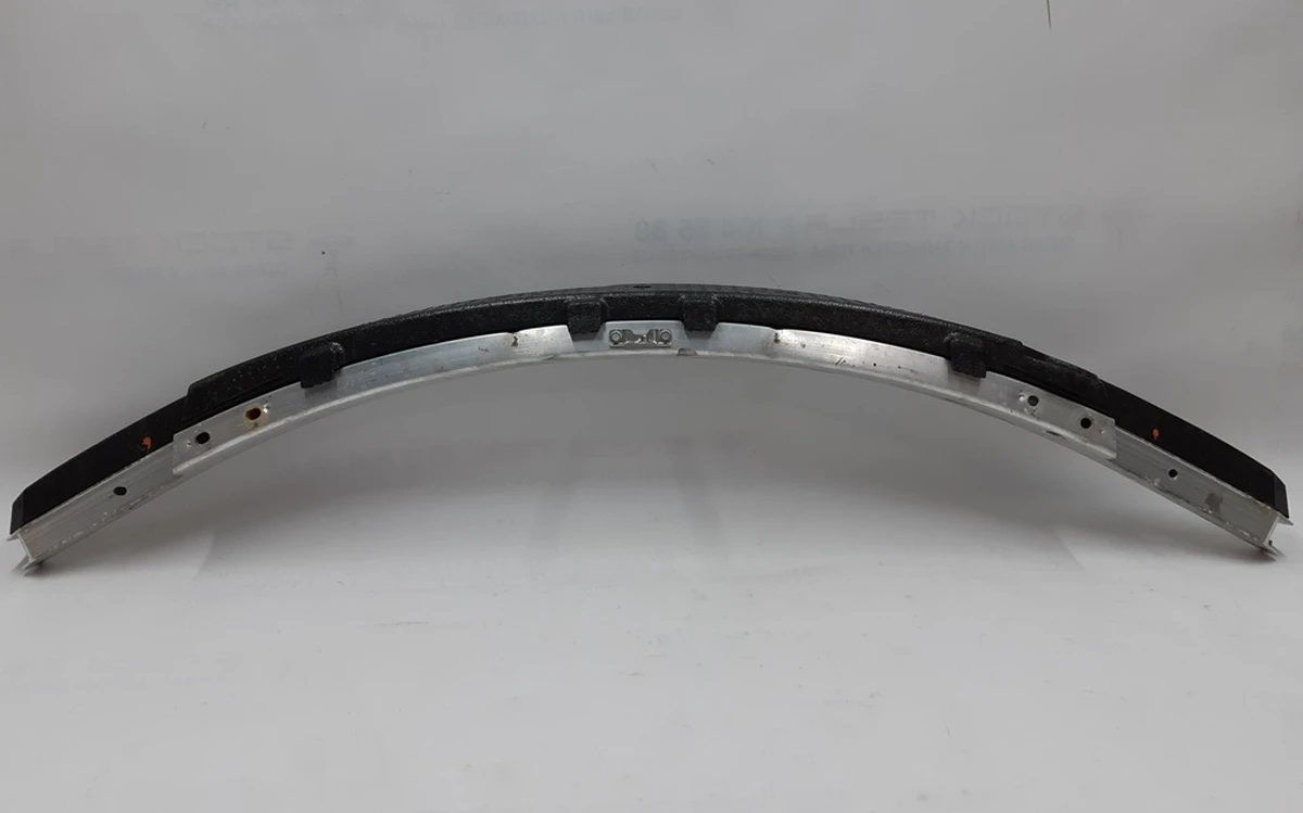 1 Усилитель бампера переднего с демпфером Tesla model 3 1104667-00-F