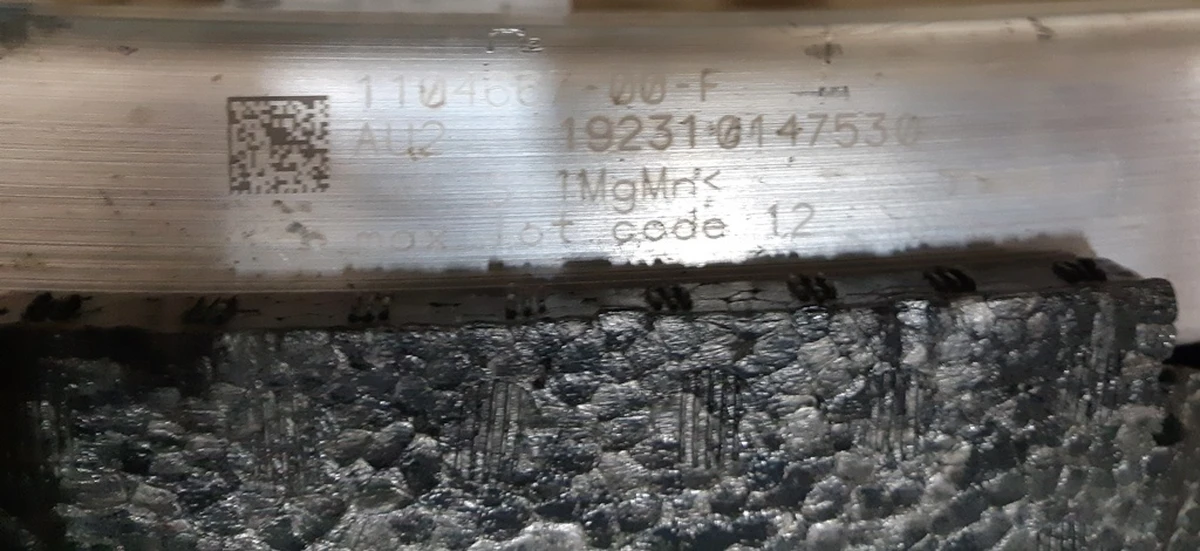 1 Усилитель бампера переднего с демпфером Tesla model 3 1104667-00-F