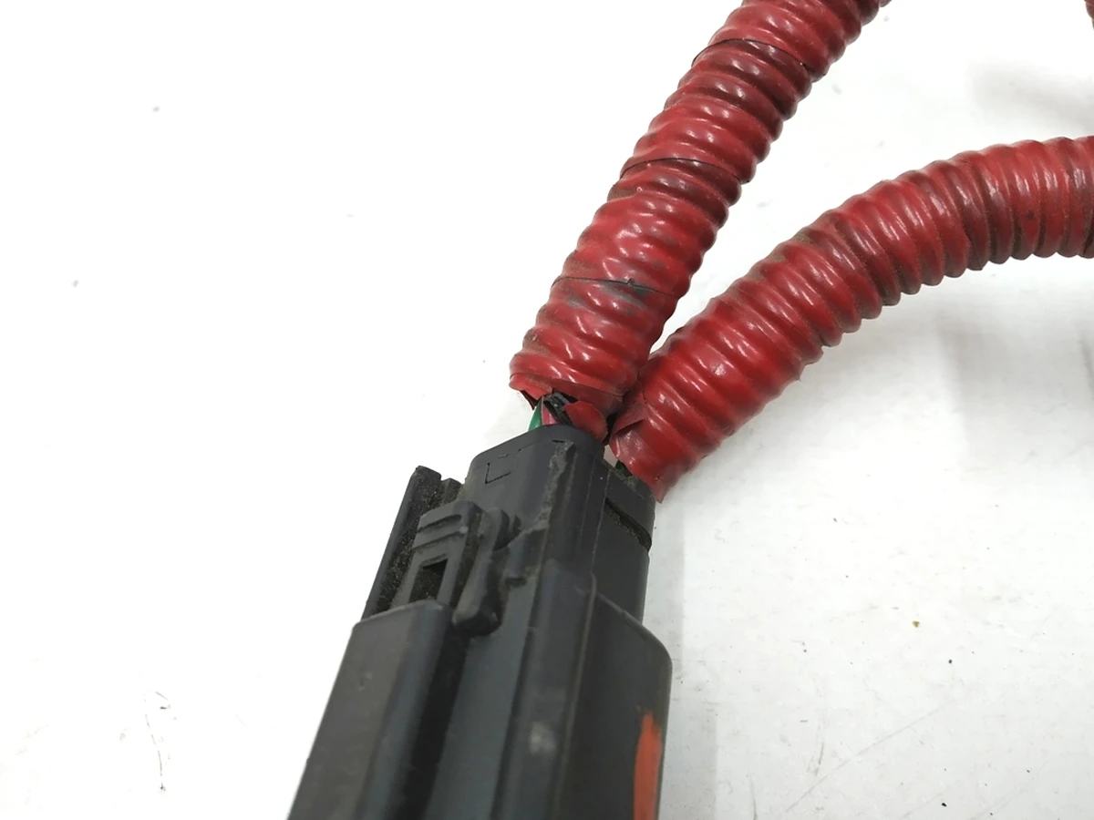 2 Safety harness (emergency loop) with damage Tesla model X, model S REST 1104866-00-A