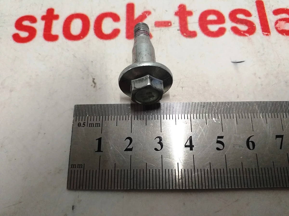 22 Болт HF M6x7 STL[88] ZN SHLDR[8x18] Tesla model 3, model Y 1105061-00-E