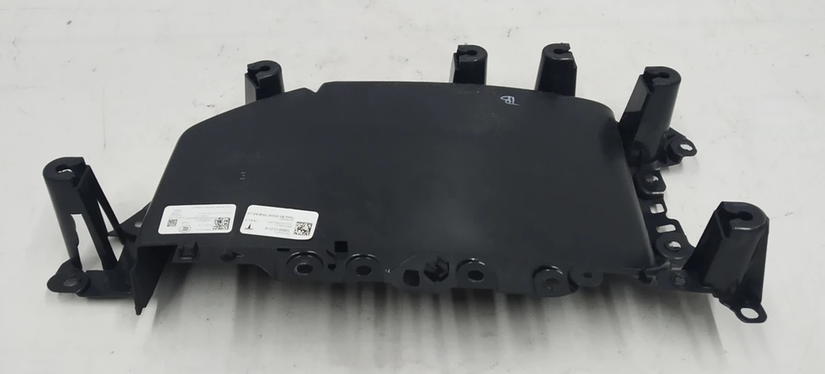 Rear left door card pocket niche (minor scratches) Tesla model 3 1090413-01-L