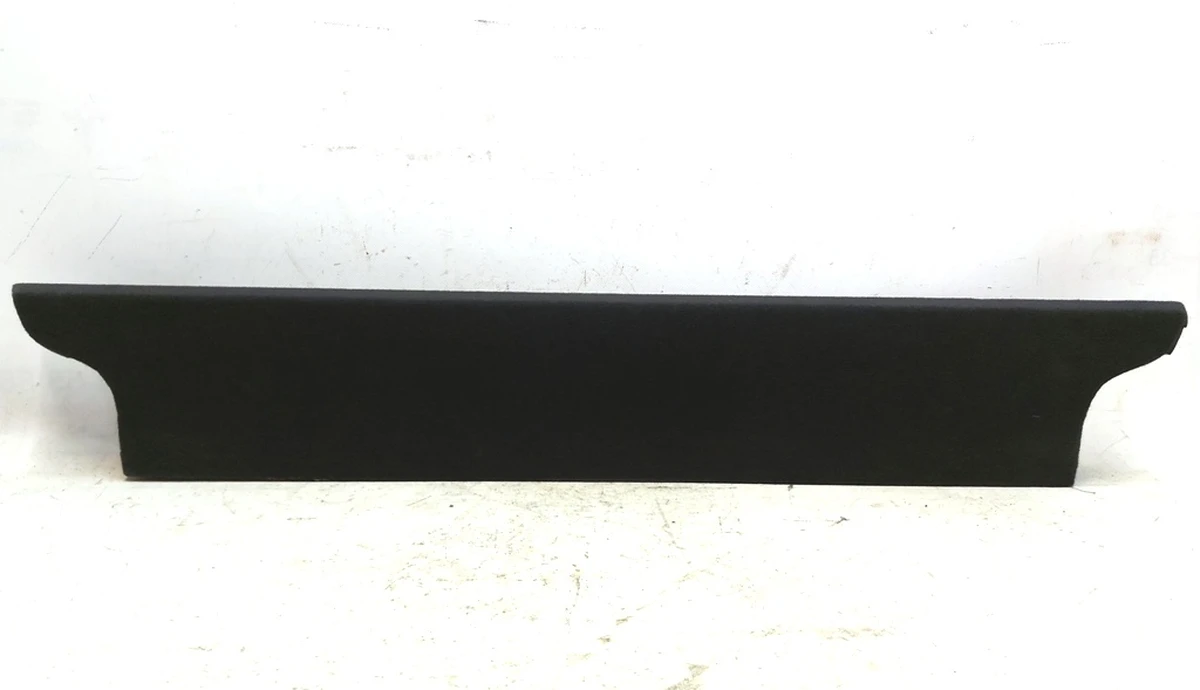 5 MX 5-SEATER TRUNK GAP HIDER Tesla model X 1106432-00-B