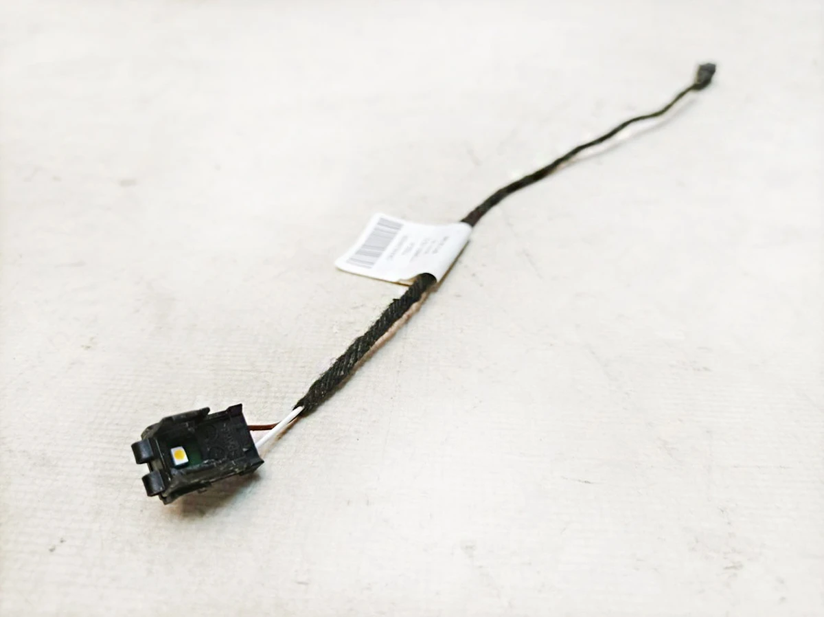 10 Фонарь подсветки центральной консоли (окисленный) Tesla model 3 1106601-03-D