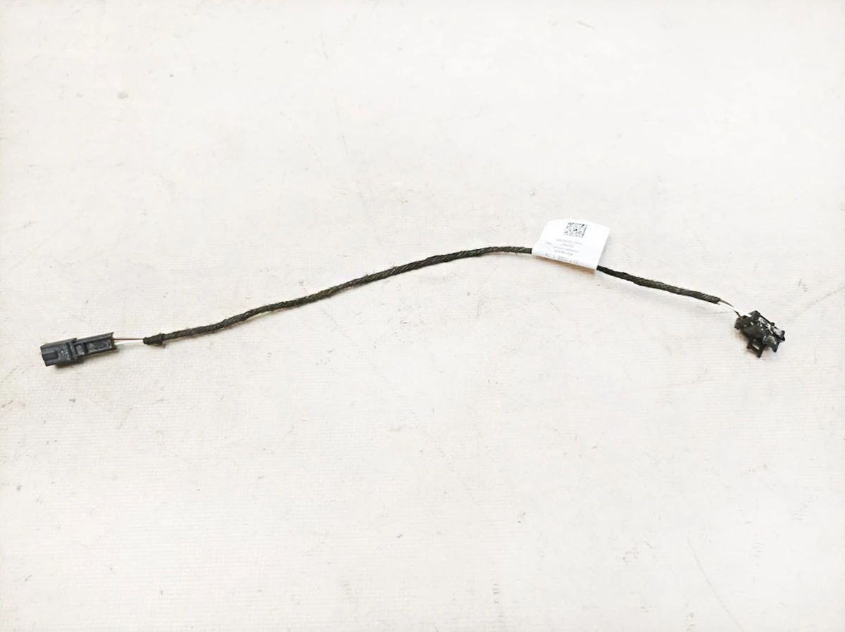 10 Фонарь подсветки центральной консоли (окисленный) Tesla model 3 1106601-03-D