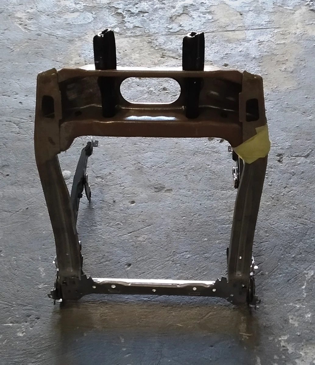 2 Каркас металевий спинки сидіння 1-го ряду в зборі Tesla model 3 7654324-01-B