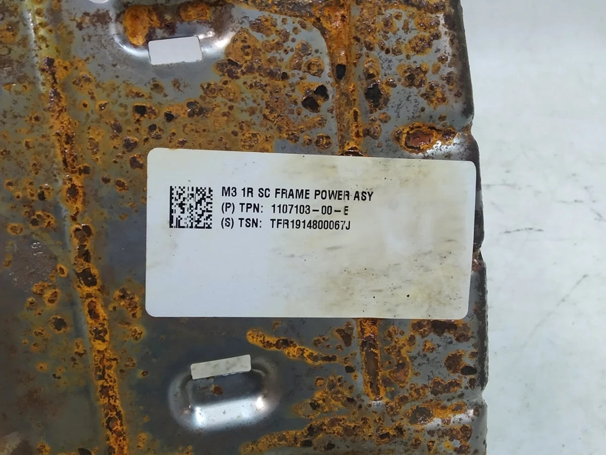 12 First row cushion frame power (corrosion) Tesla Model 3, Model Y 1107103-00-J