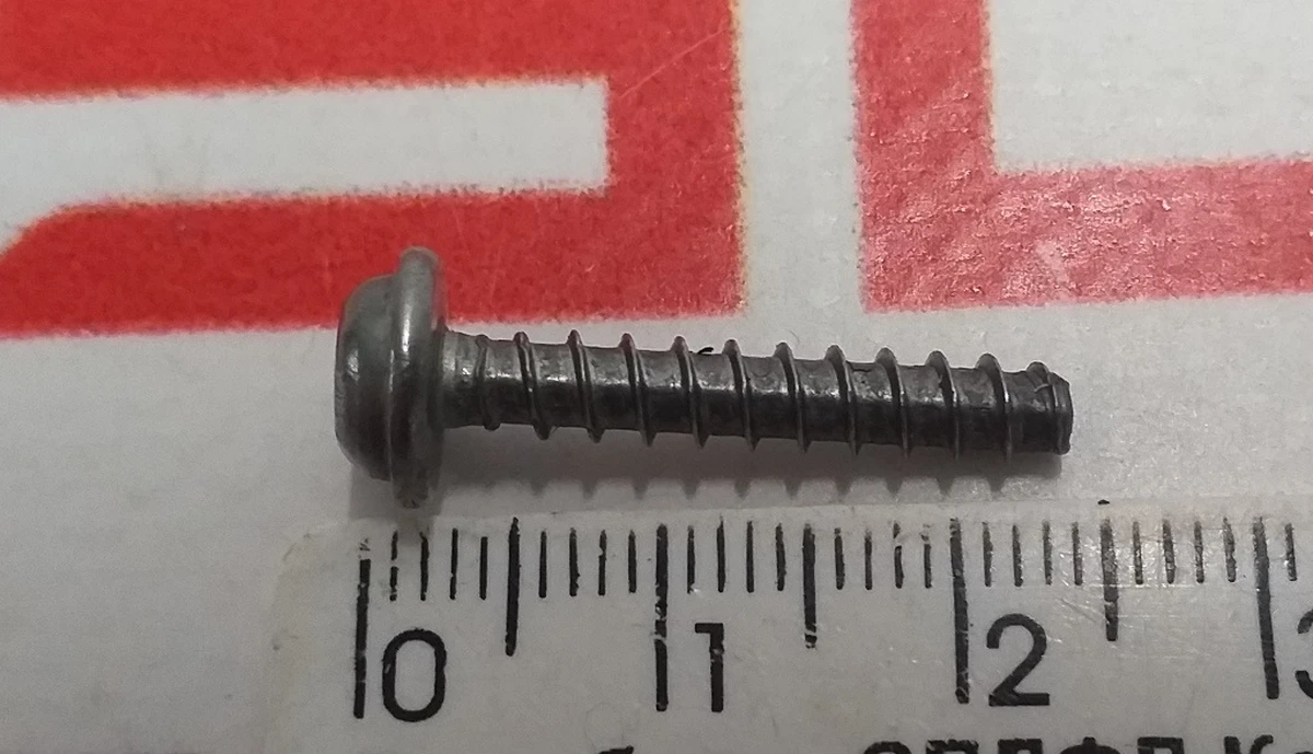 10 Шуруп SCREW PF M4X22 Tesla model 3 1107171-00-A