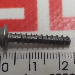 10 Шуруп SCREW PF M4X22 Tesla model 3 1107171-00-A