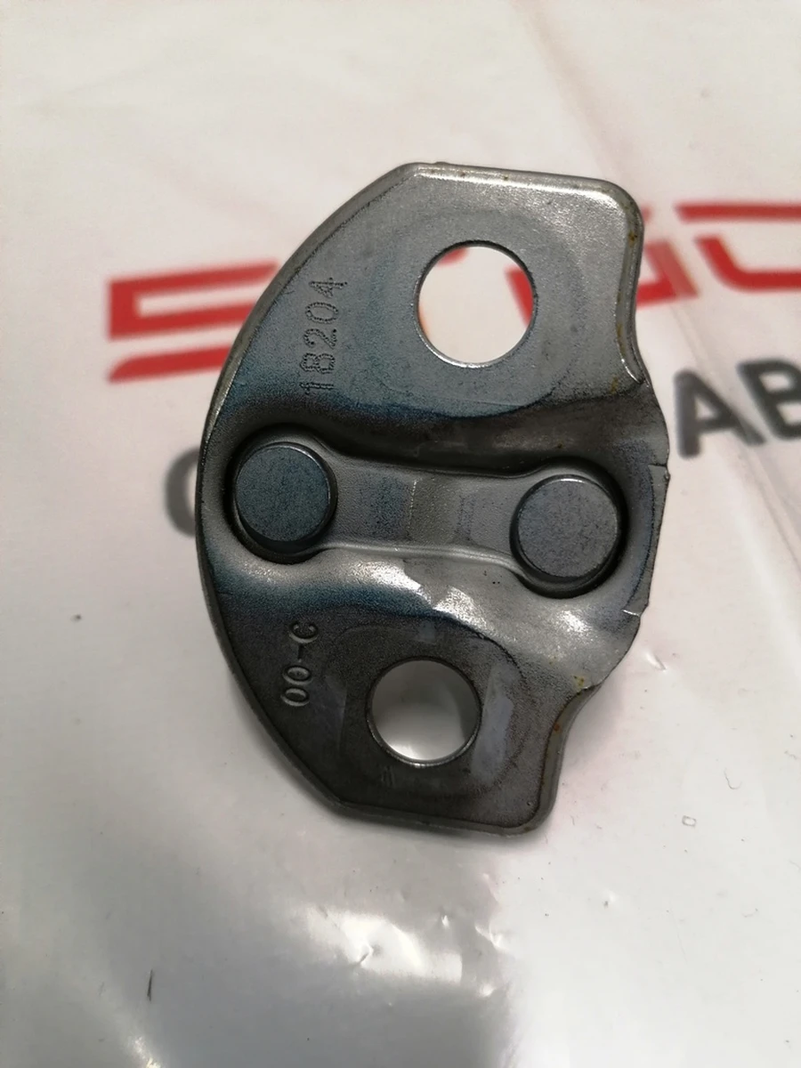 4 Петля замка двері передньої/задньої ліва/права Tesla model 3 1107262-00-C