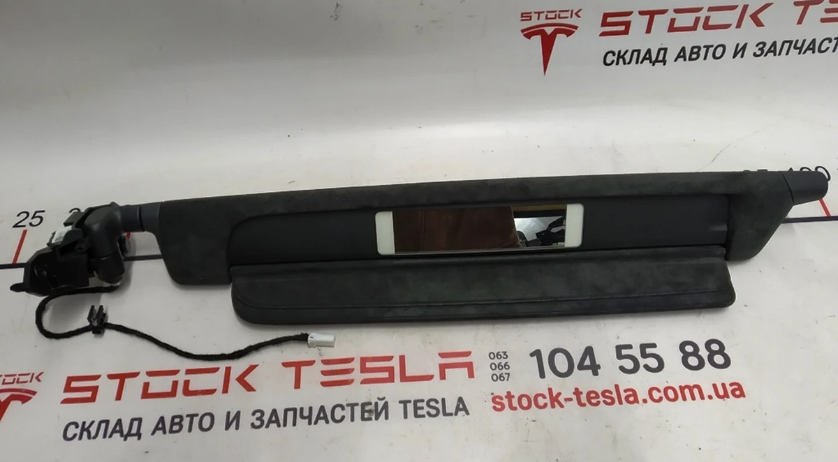 1 Козирок сонцезахисний лівий UL BLK US Tesla model X 1108417-86-E