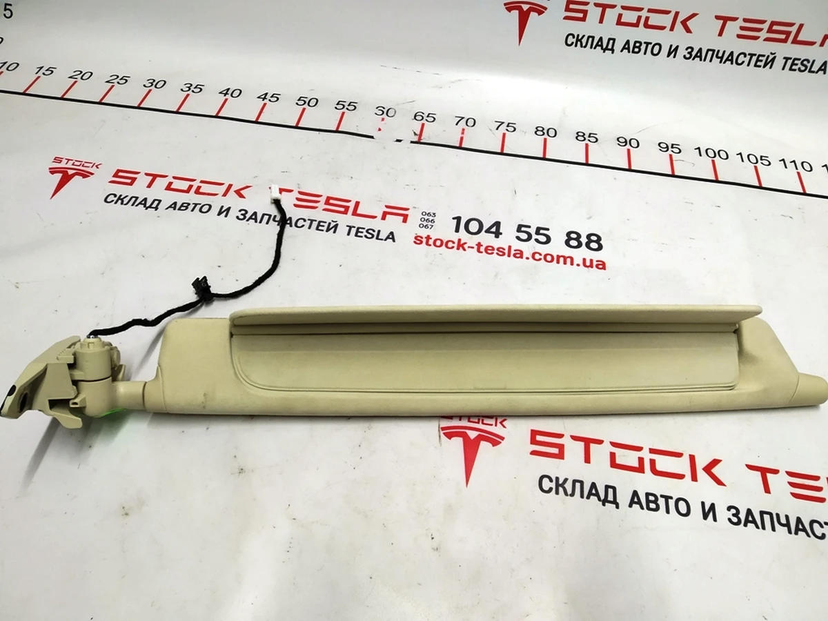 2 Козырёк солнцезащитный правый ALCANTARA FOG US Tesla model X 1108418-87-E