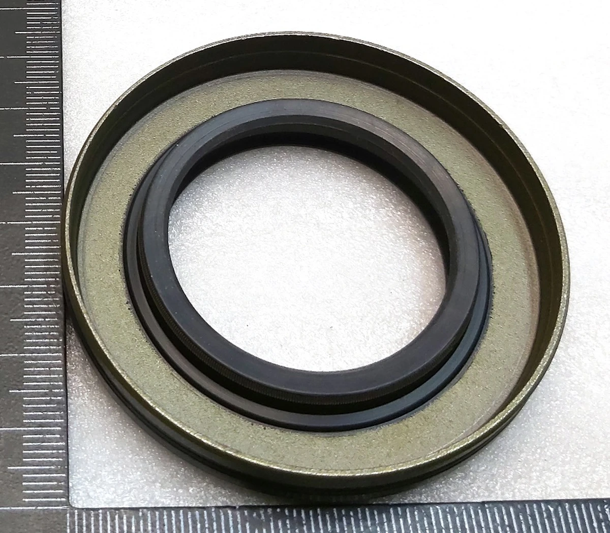 14 Сальник полуоси мотора 40 X 67 MTP5451-46 Tesla model S REST, model X, model 3, model Y 1108557-00-A