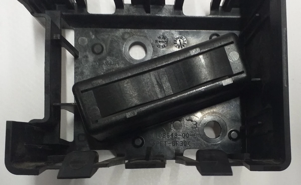 2 Кронштейн кріплення радара NEW Tesla model 3 1108648-00-E
