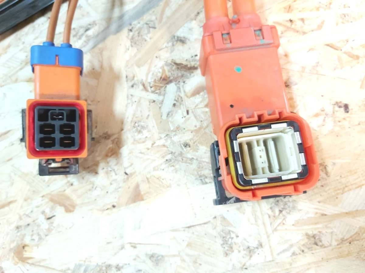 3 HV HARN,ANCILLARY  AWD Tesla model 3 1109002-00-F