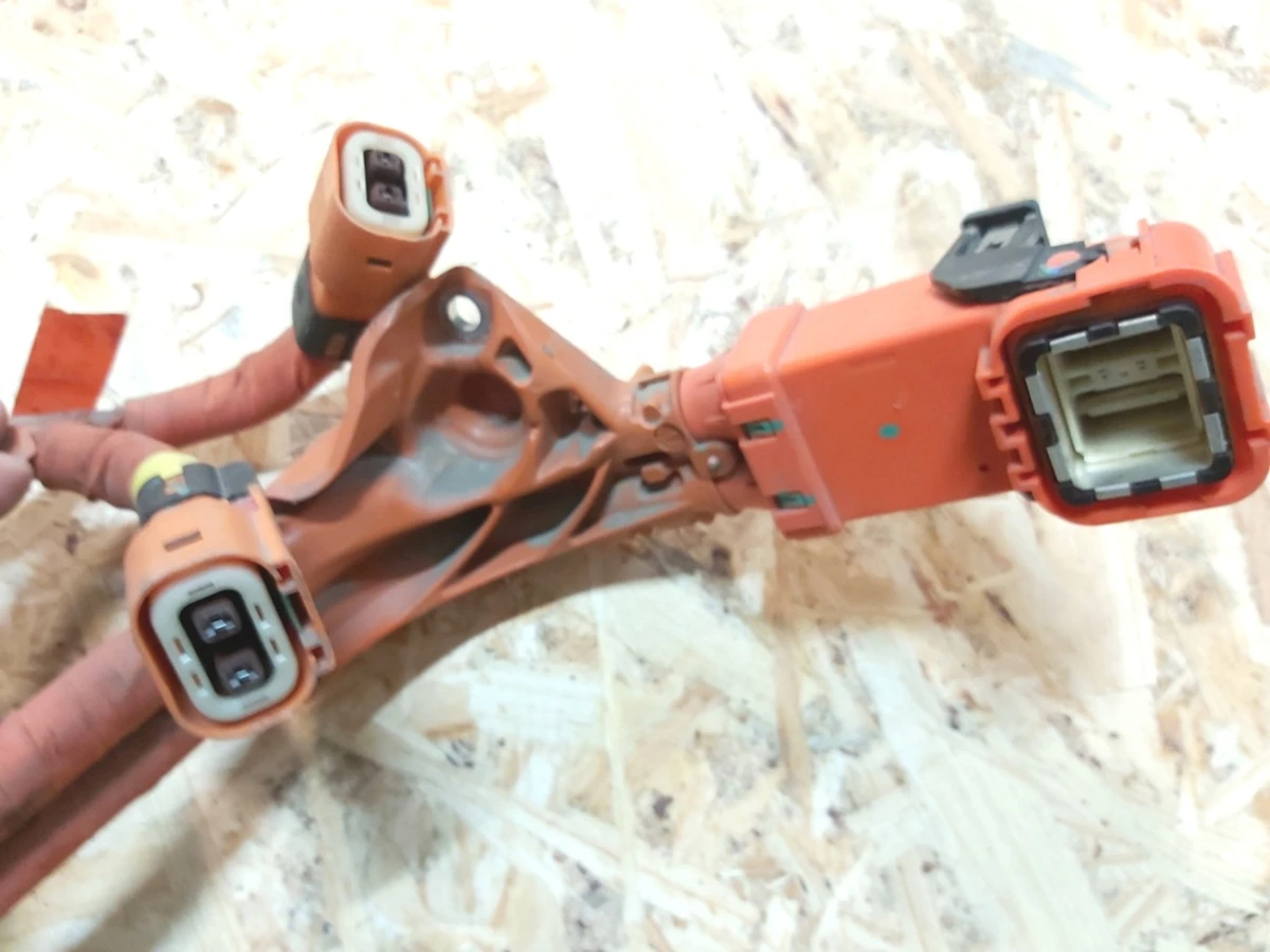 3 HV HARN,ANCILLARY  AWD Tesla model 3 1109002-00-F