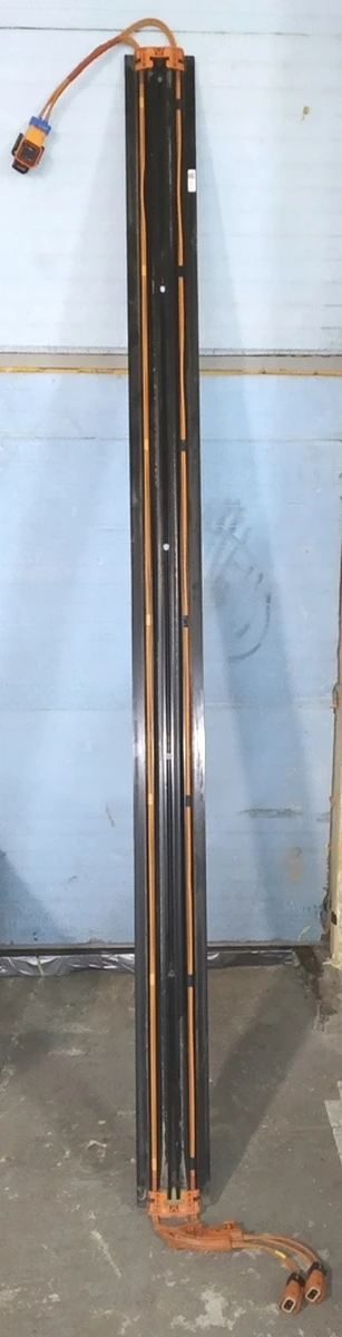 3 Кабель высоковольтный основной батареи туннельный в сборе с кронштейнами и крышкой защитной RWD Tesla model 3 1109004-10-G